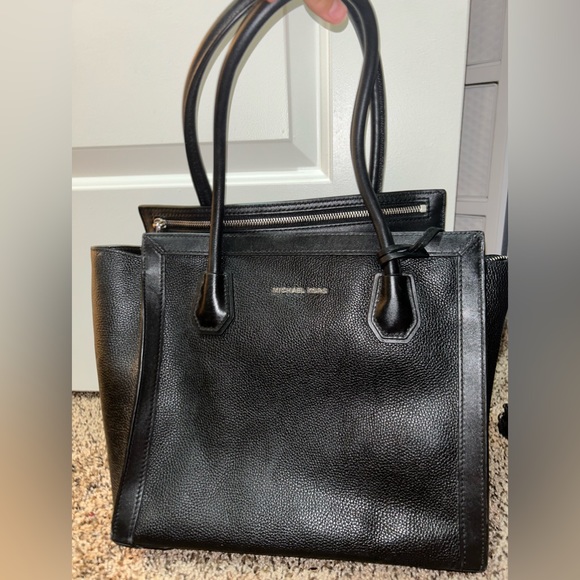 Michael Kors Tote Bag - Picture 1 of 2